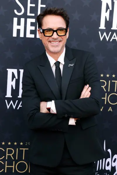1920 robertdowneyjr. critic039schoiceawards2024 reversotributeduofacecalendar2 1920 robertdowneyjr. critic039schoiceawards2024 reversotributeduofacecalendar2