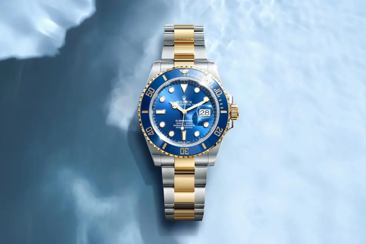rolex-collections-keep-exploring-submariner-cover-m126613lb-0002-landscape