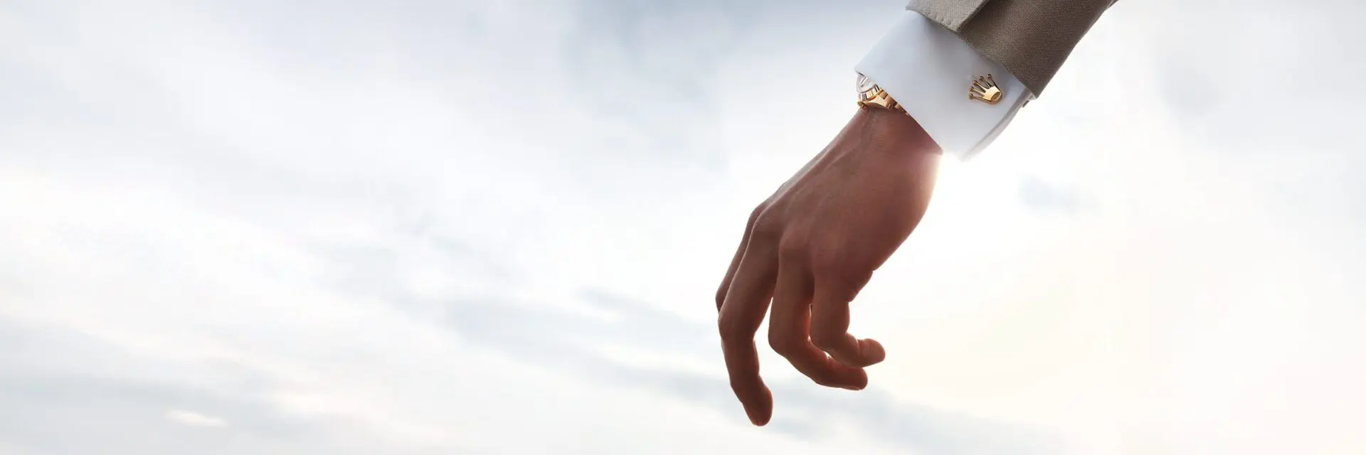 discover-rolex-accessories-rolexcufflinks_2403jva_001-landscape