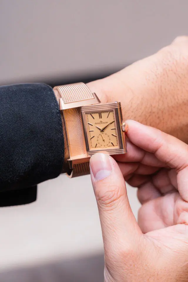 Jaeger-LeCoultre Reverso Tribute Pink Gold, Warna Emas Vintage Berkarakter