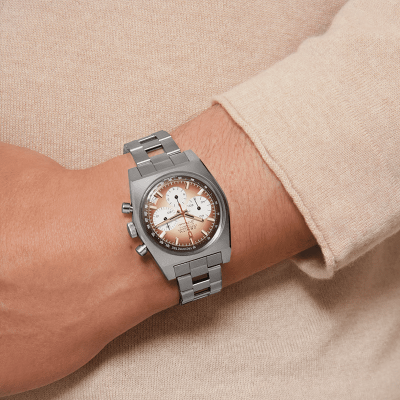 Digital_RGB-9-ECOMM-1_Chronomaster-Revival_03-A384-400-385-M385_4x5 (1)
