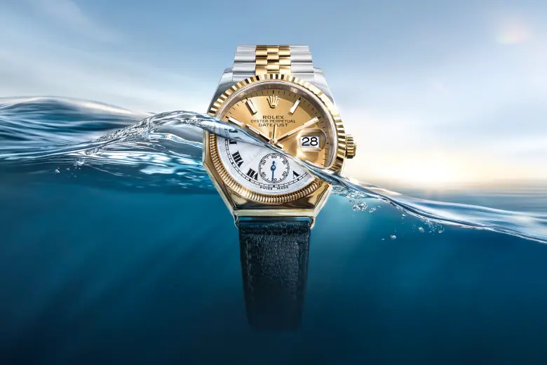 rolex-oyster-story-m126233-0015_first_oyster_octagonal_1926_2604_0001_ecirgb-portrait
