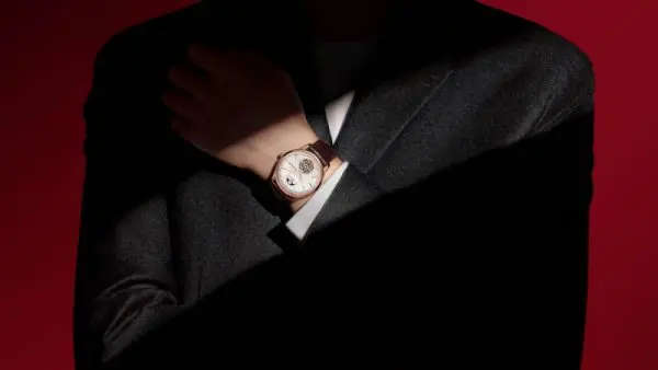 800 2022 jaeger lecoultre cny muttourbillonmoon wristshot2 2