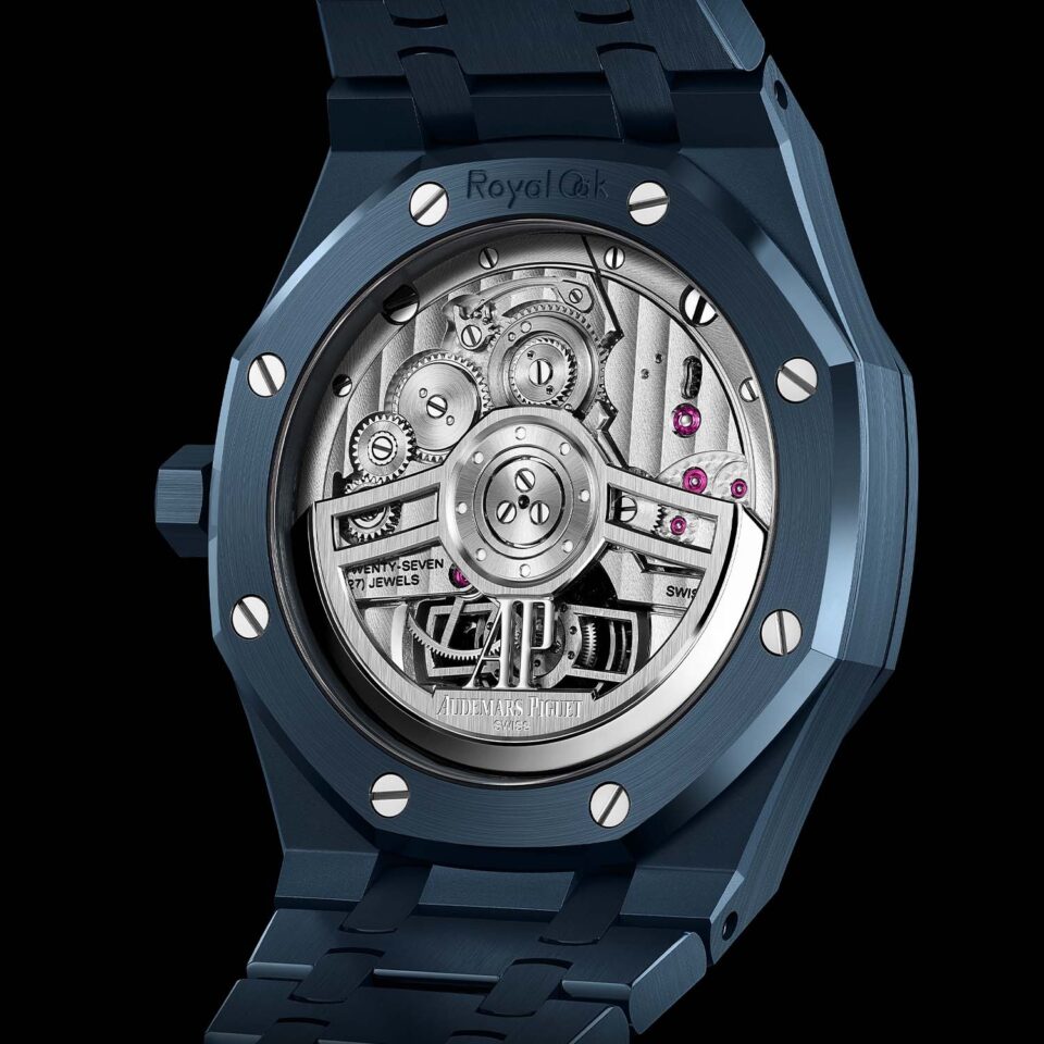 imgi_34_Audemars-Piguet-yal-Oak-Selfwinding-Flying-Tourbillon-Bleu-Nuit-Nuage-Ceramic-26730CD-3