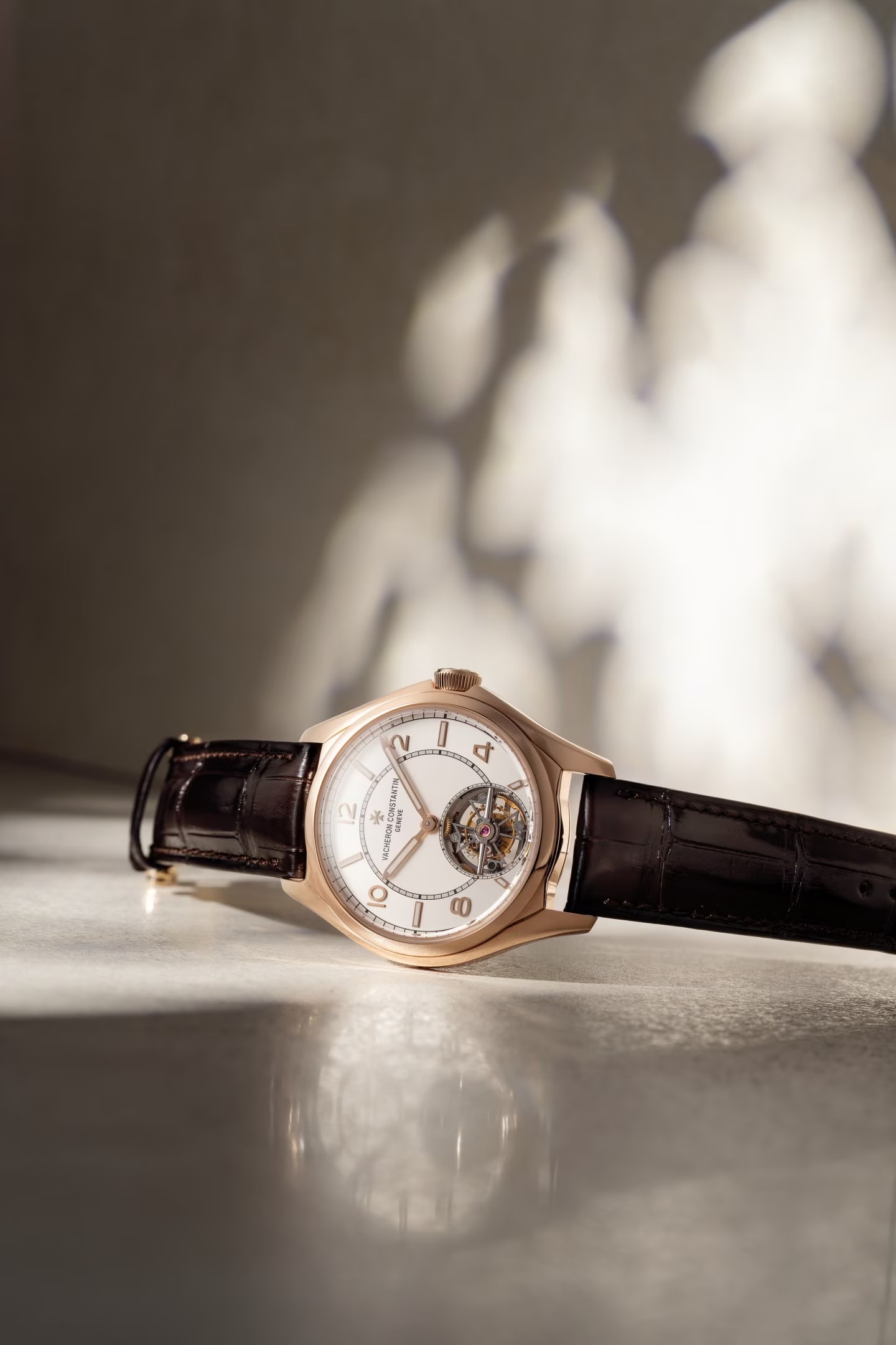 Koleksi Ikonis Vacheron Constantin: Menjelajahi Égérie, Overseas, Patrimony, Fiftysix, dan Traditionnelle