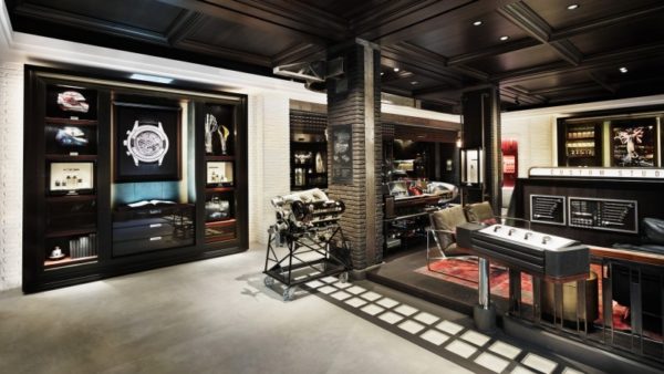 IWC Opens a New Flagship Boutique in Zurich