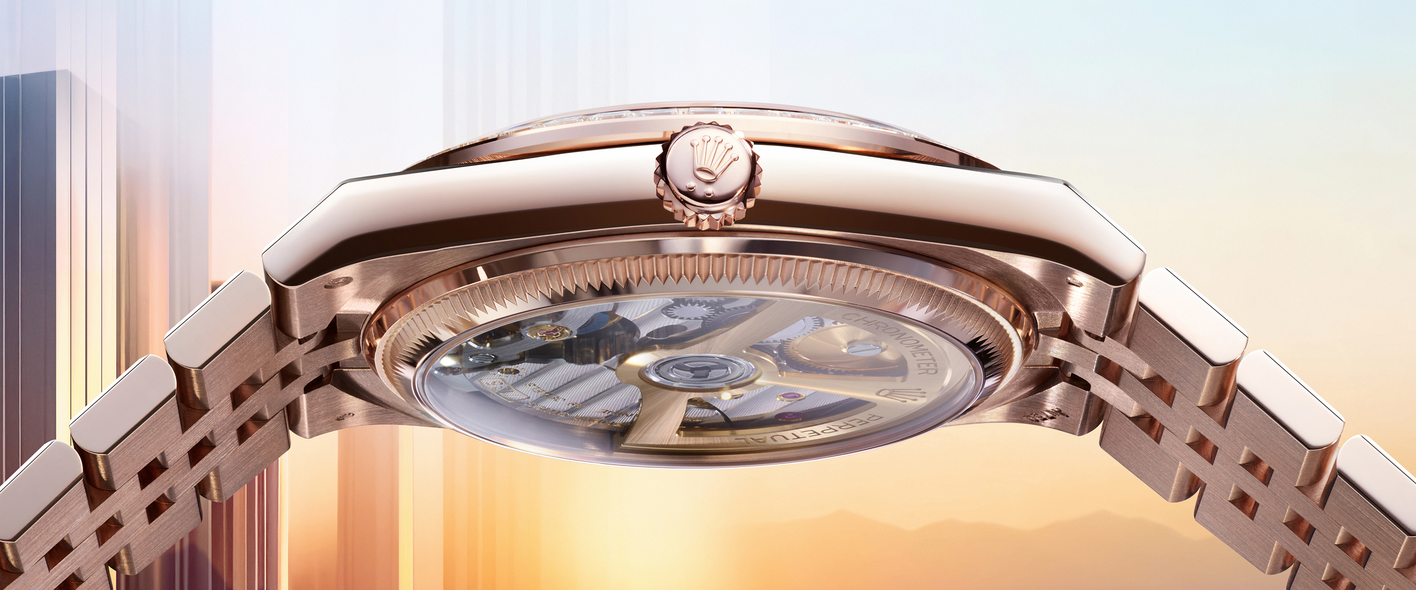 rolex-the-land-dweller-calibre-7135-a-high-frequency-movement_m127285tbr-0002_2501fj_002-landscape-1
