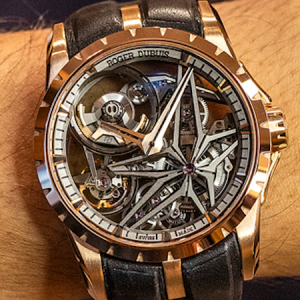 Roger Dubuis Excalibur Eon Gold, The Sporty High-End Timepiece